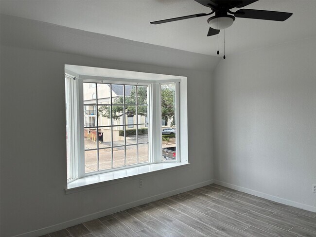 Building Photo - 2687 Marilee Ln