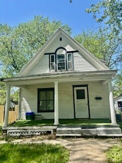 Building Photo - 207 S Yale St