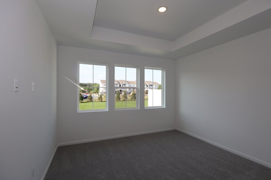 Building Photo - 20436 Spyglass Cir