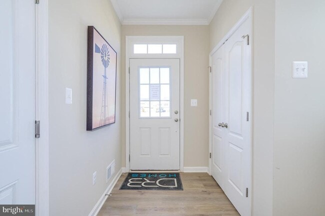 Building Photo - 201 Hillsdale Pl