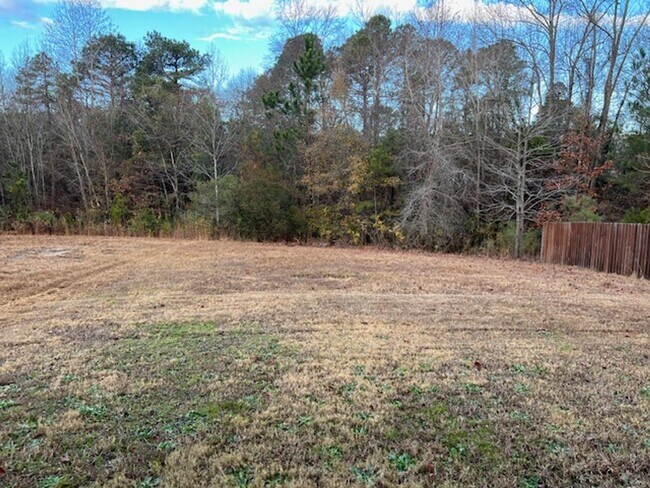 Building Photo - 68 Bicentennial Way