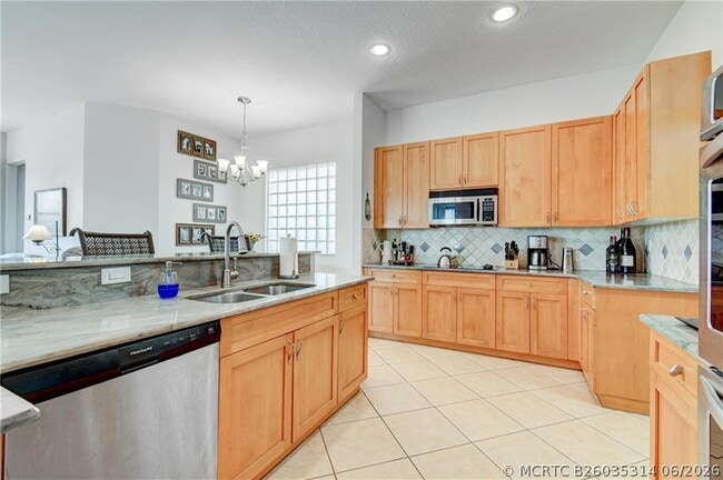 Building Photo - 4169 Artesa Dr