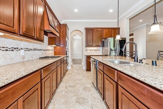 Building Photo - 6838 Adrienne Arbor Dr