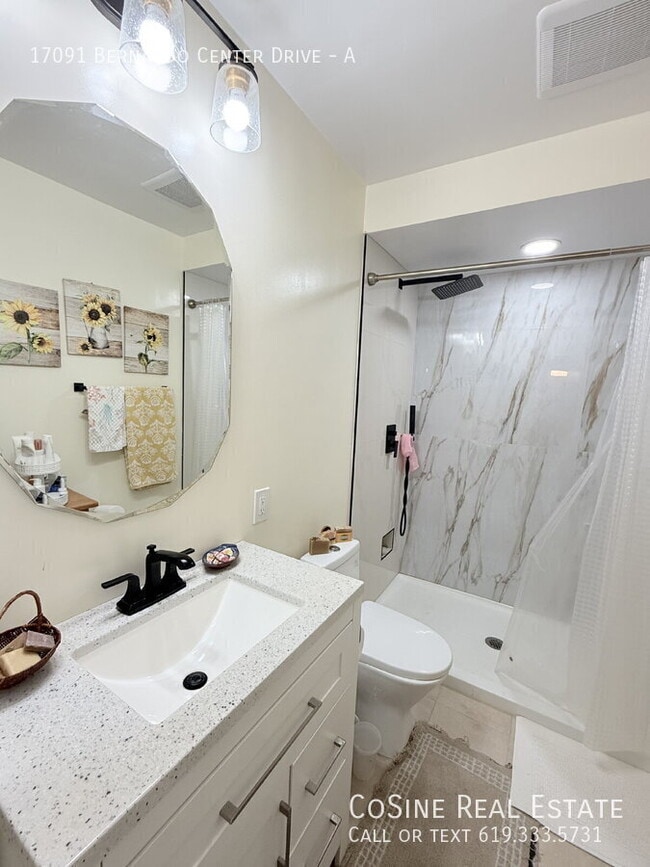 Building Photo - 17091 Bernardo Center Dr