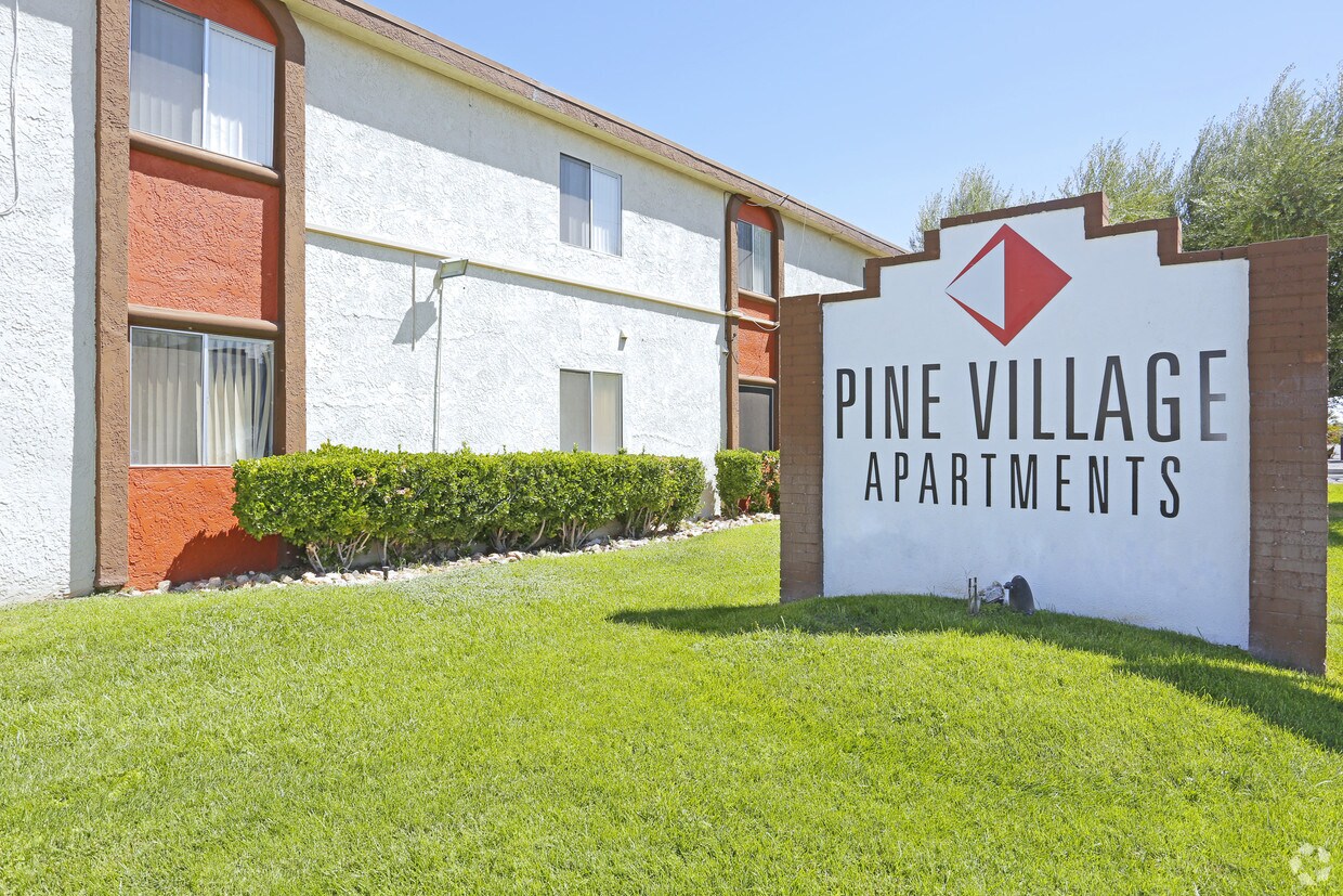 Pine Village Apartments Las Vegas