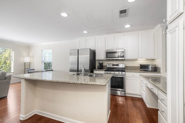 Building Photo - 3726 Mykonos Ln