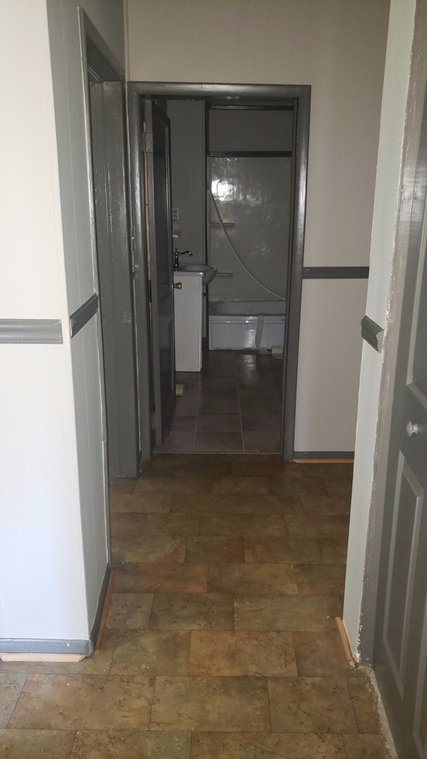 Building Photo - 12 A St SW