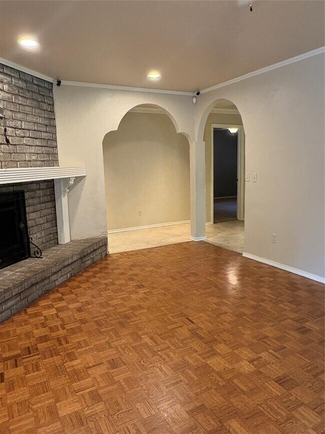 Building Photo - 2945 Kerry Ln