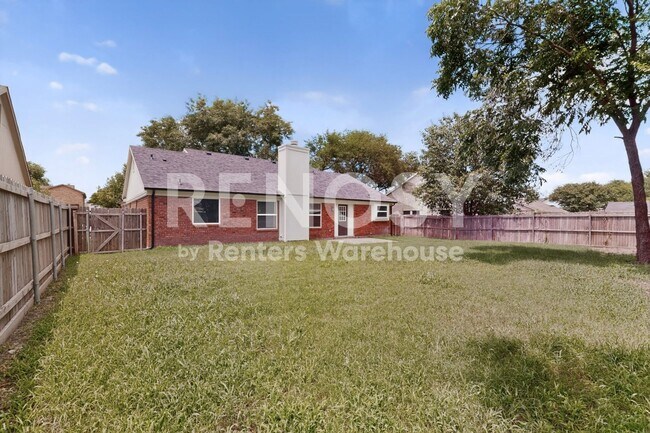 Building Photo - Complete Refreshed Move In Ready in Rowlett