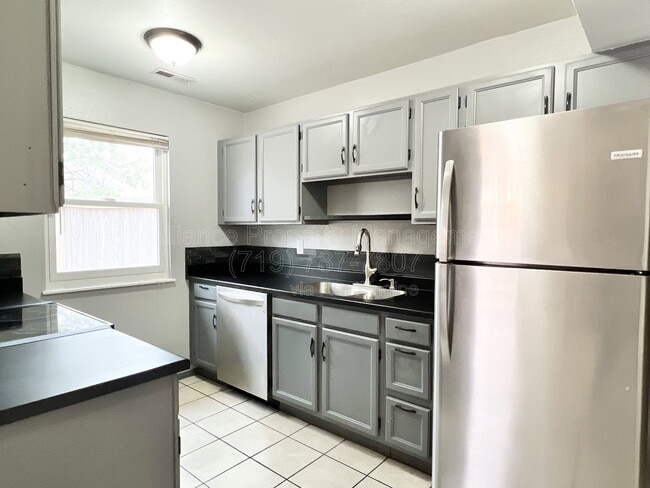 Building Photo - 4309 Neal Ct