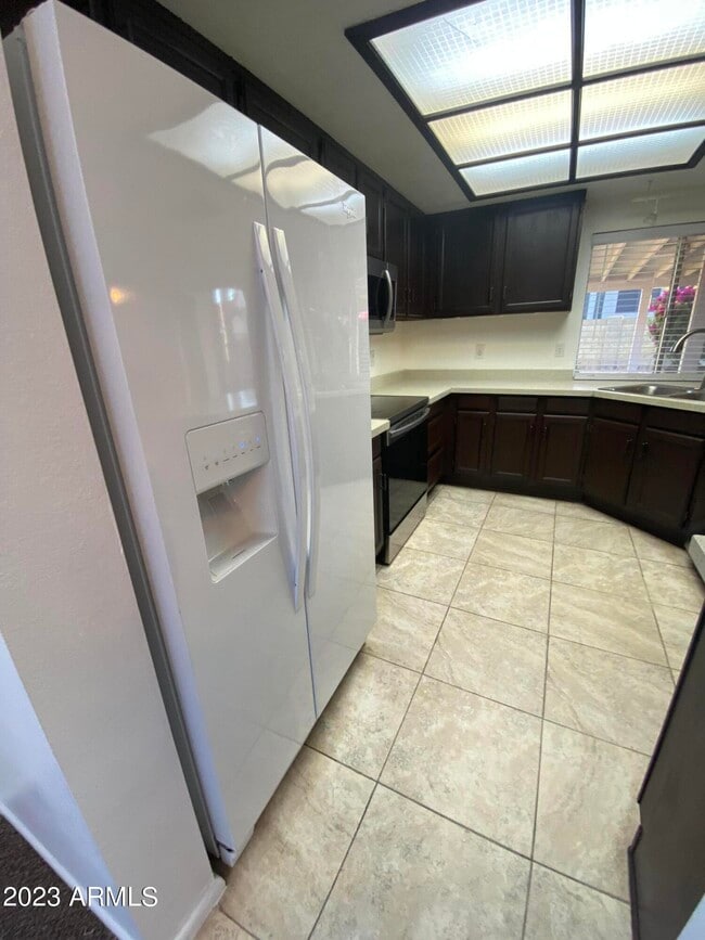 Building Photo - 7815 W Jenan Dr