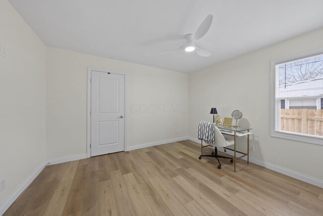 Building Photo - 111 Rosslyn Ave