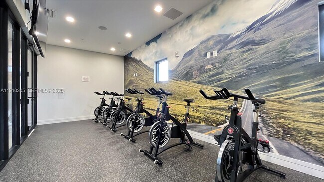 Building Photo - 8825 NW 100th Pl