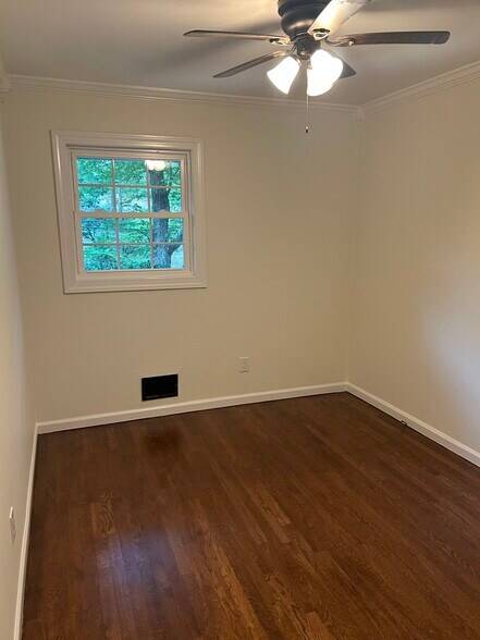 Bedroom#2 - 52 Hammond Rd