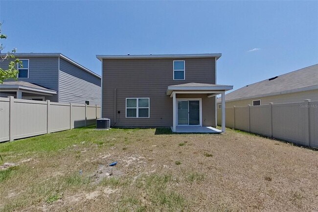 Building Photo - 8704 SW 44th Ct
