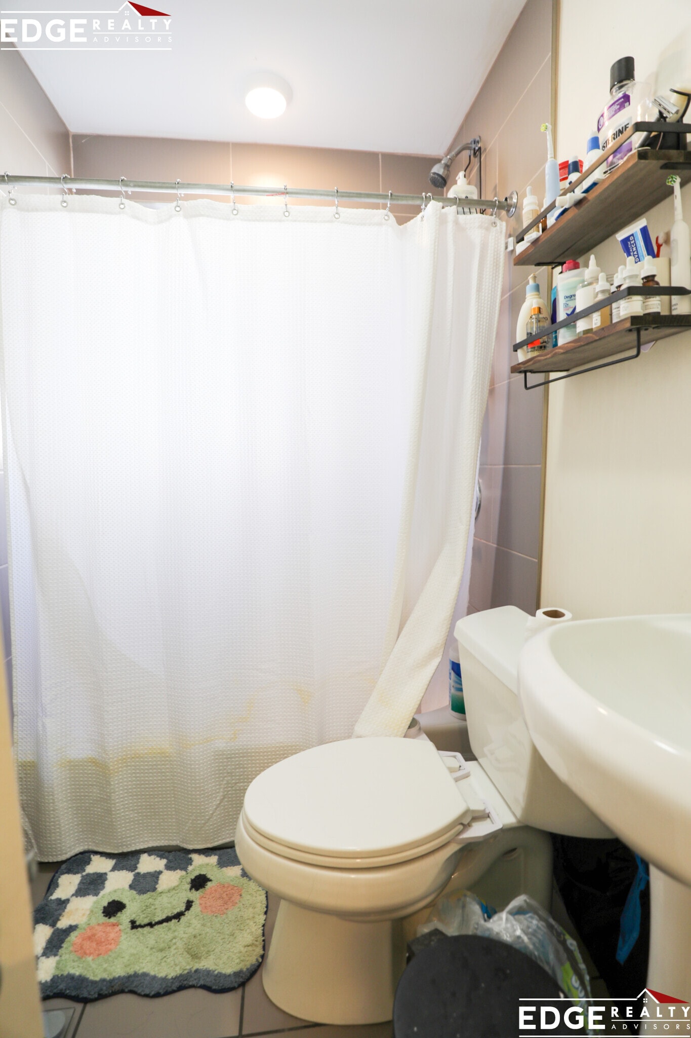 Building Photo - 21-23 Weitz St. Unit 1