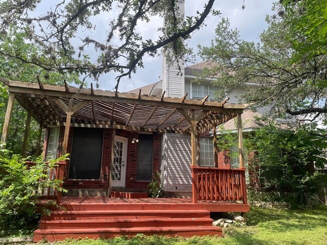 Building Photo - 4 Bedroom 2 Bathroom located in Santa Fe T...