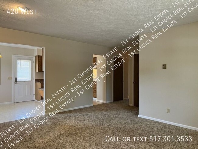 Building Photo - 420 West-