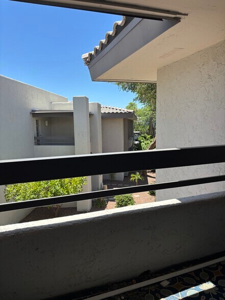 Balcony - 5221 N 24th St