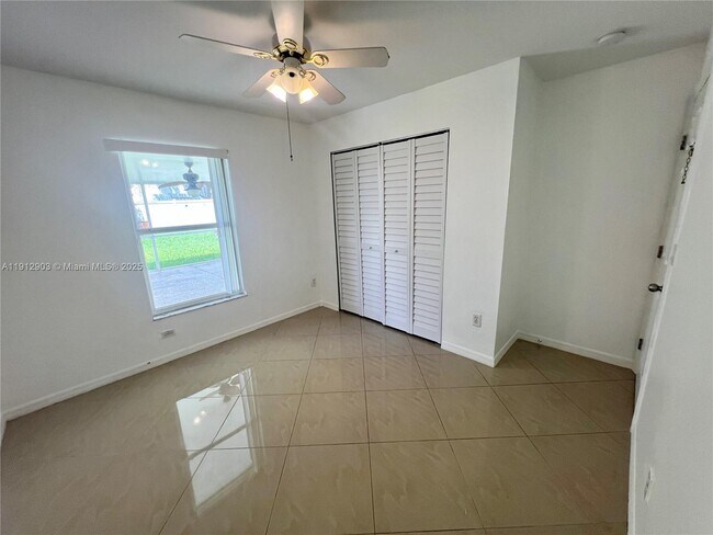 Building Photo - 15561 Spring Line Ln