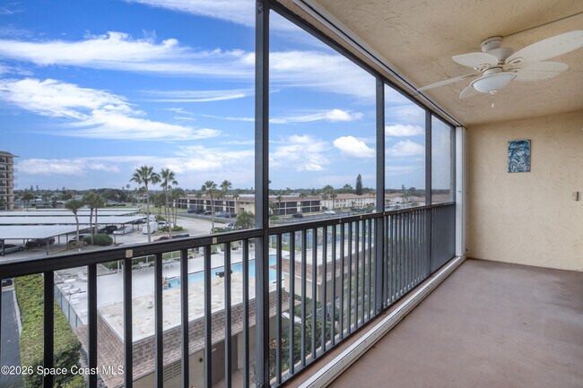 Building Photo - 500 Palm Springs Blvd