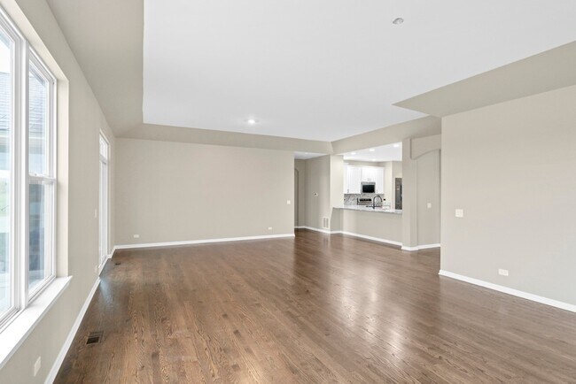 Building Photo - 2660 Harnish Dr