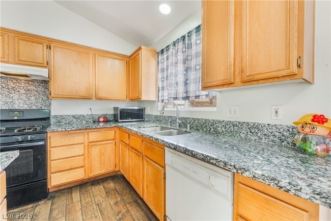 Building Photo - 2816 Evelyn Lake Ct