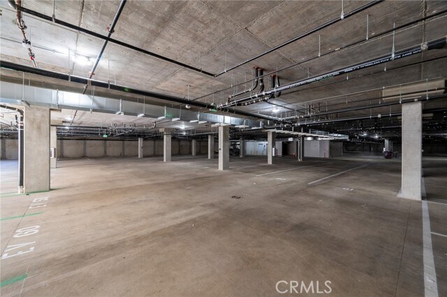 Building Photo - 180 N New Ave