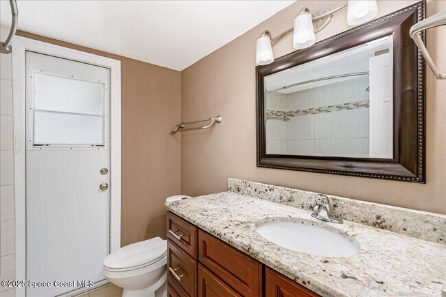 Building Photo - 436 Thrush Dr