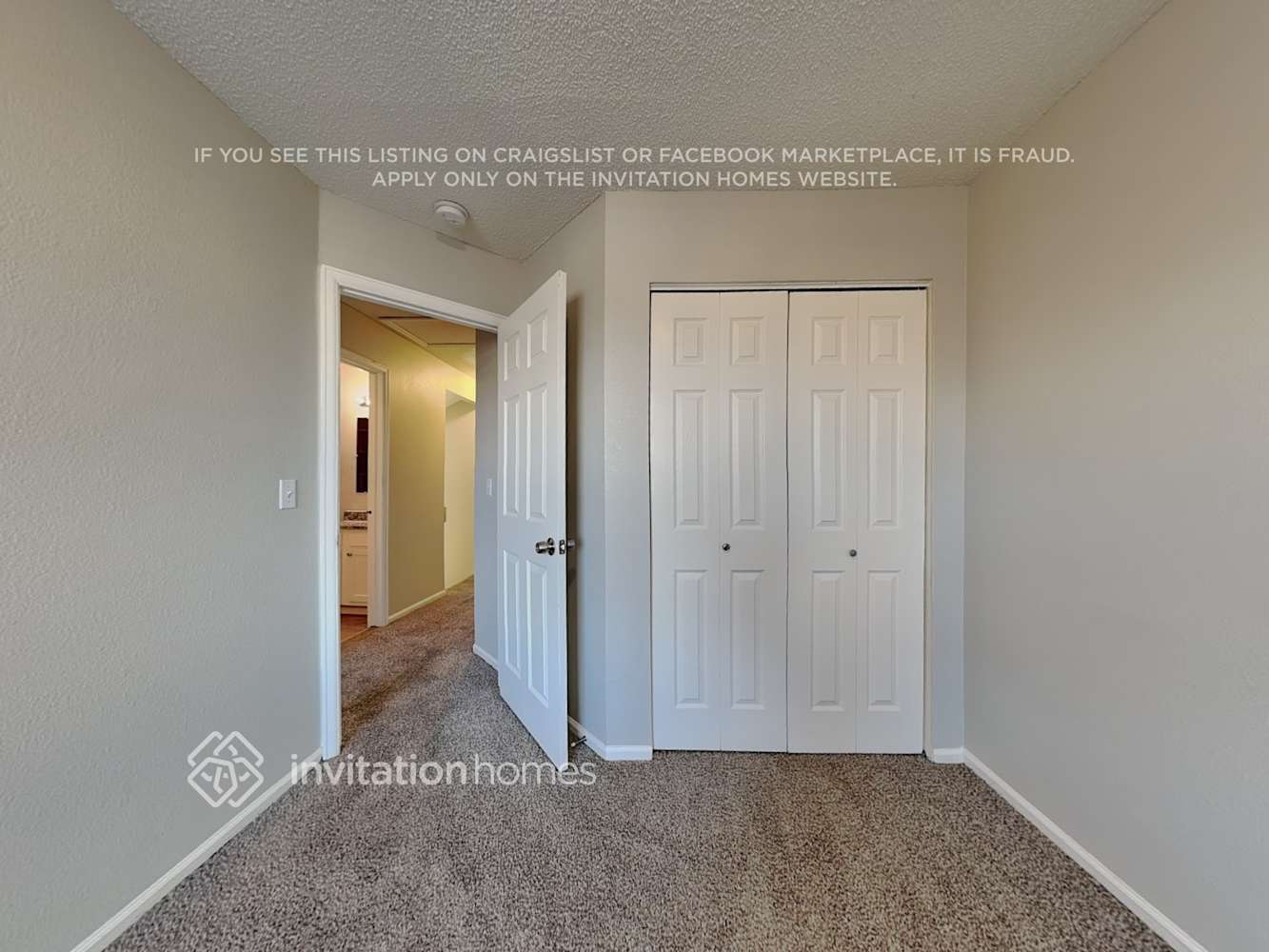 Building Photo - 8885 Cloverleaf Cir