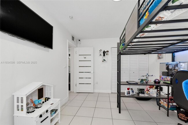 Building Photo - 8250 NW 191st St