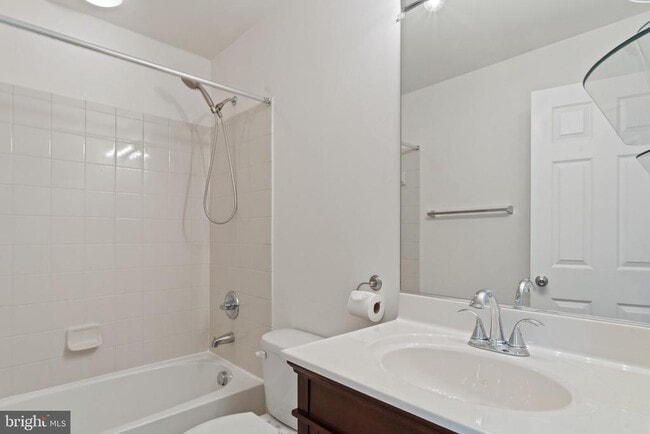 Building Photo - 15728 John Diskin Cir