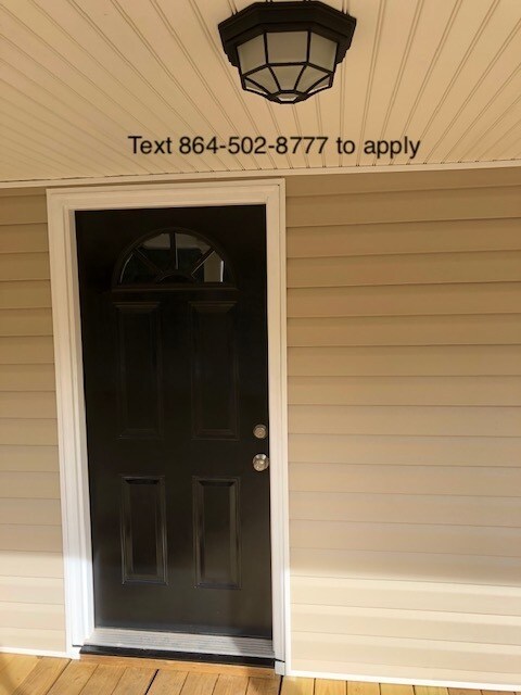 Building Photo - 1910 Martin Ave