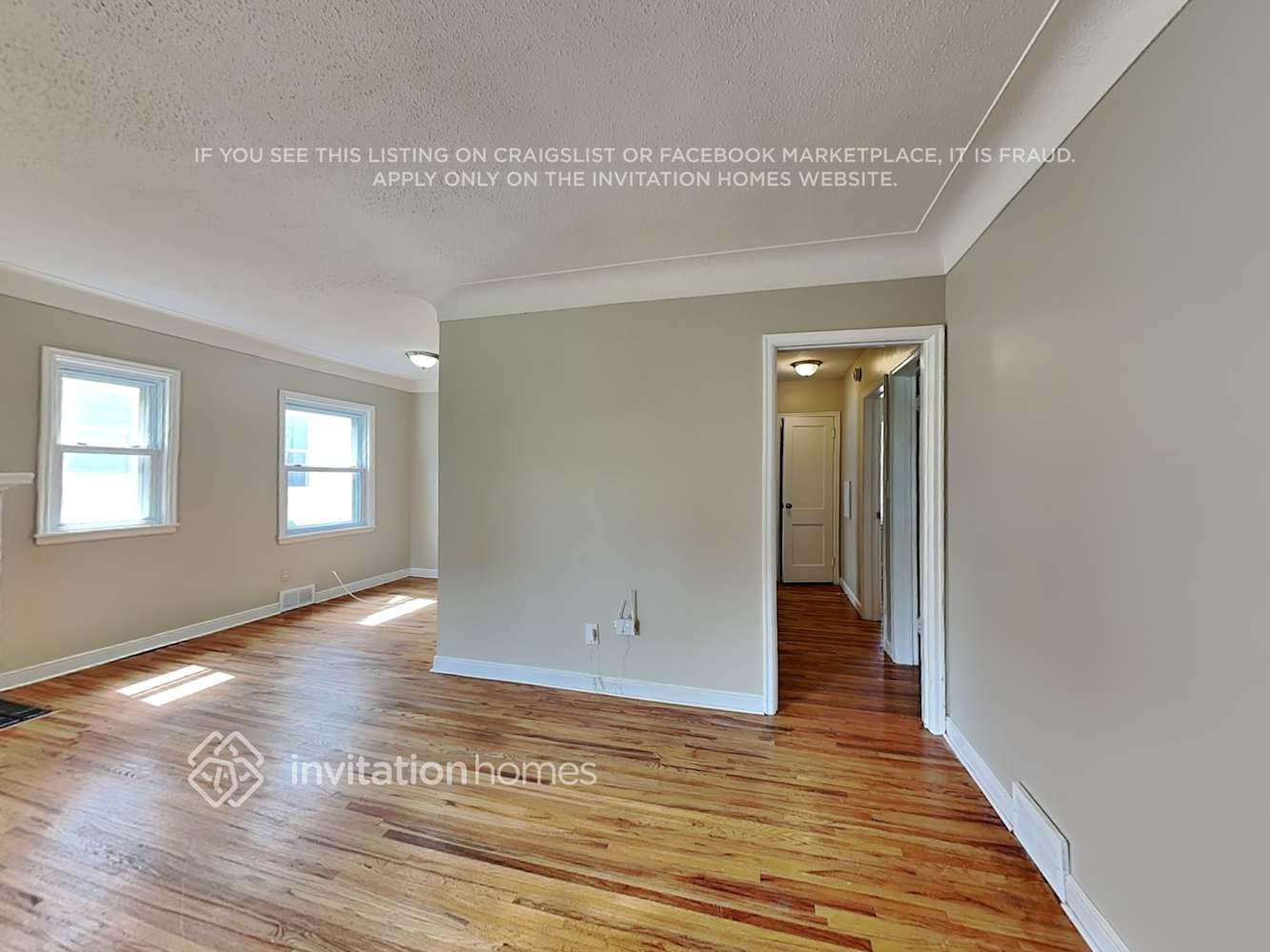 Building Photo - 5604 23rd Ave S