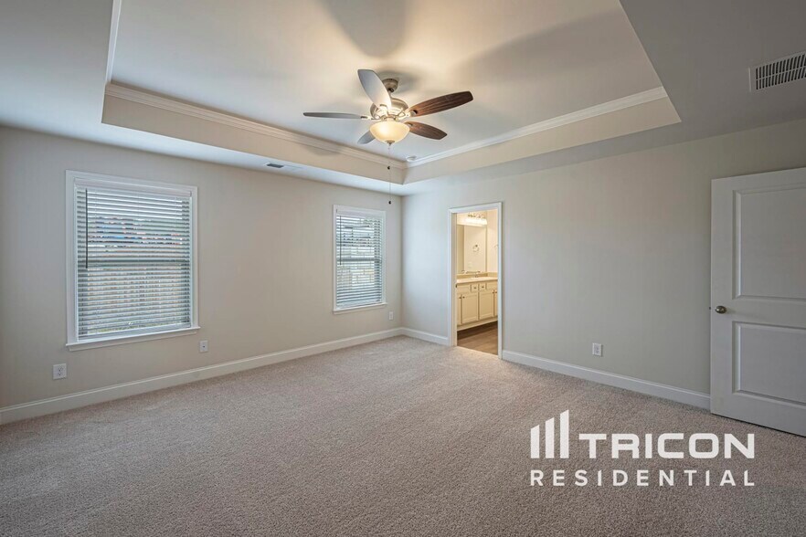 Building Photo - 409 Curlin Ct