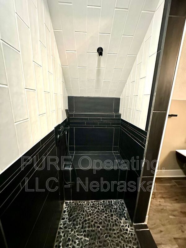 Building Photo - 2814 N 204th St