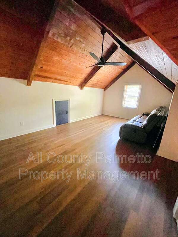 Building Photo - 101 Huckleberry Ln