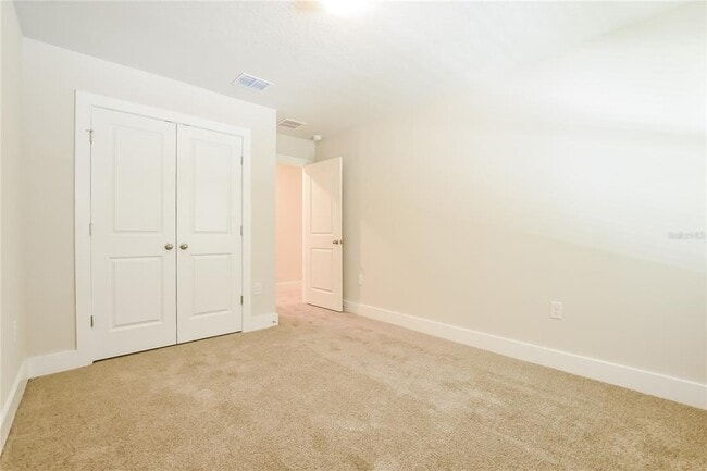 Building Photo - 313 Whiteheart Dr