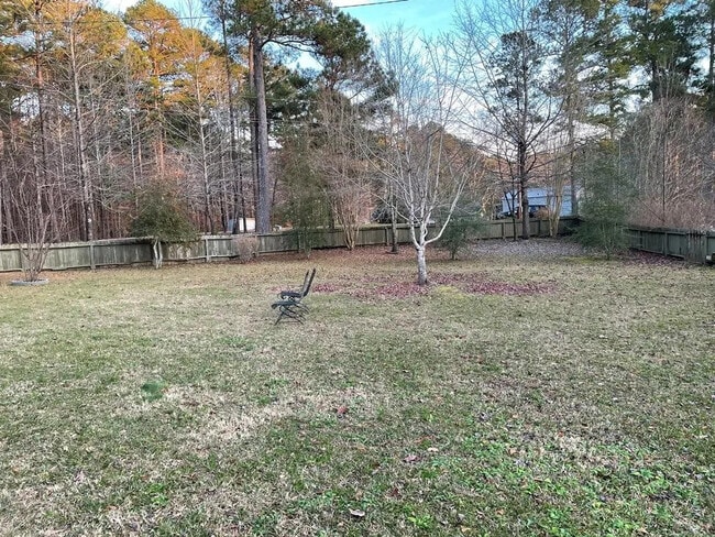 Building Photo - 115 Dr 1219