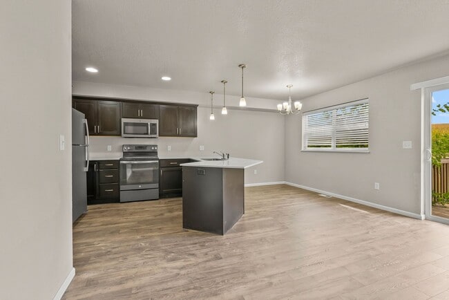 Primary Photo - 5741 Summerland Drive
