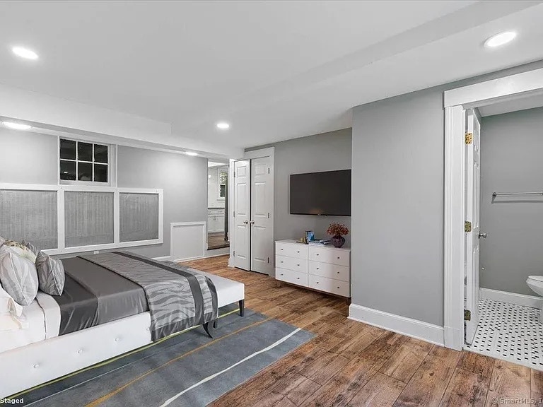 Building Photo - 203 Ridgewood Ave