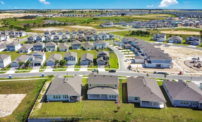 Building Photo - 5640 Vinyasa Rd