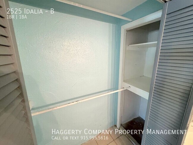 Building Photo - 2525 Idalia-B