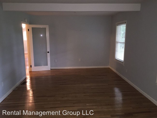 Building Photo - 5 br, 4 bath House - 633 Shades Crest Road