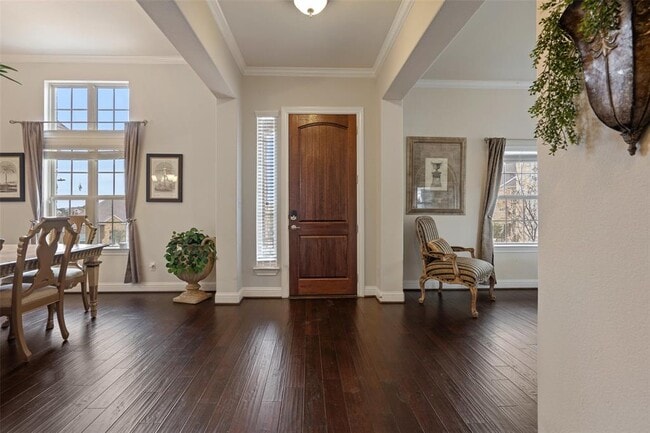 Building Photo - 8500 Echo Shore Cove