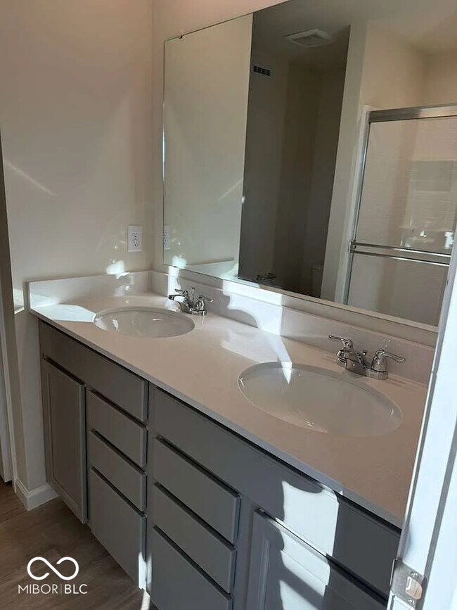 Building Photo - 3846 Riverstone Dr