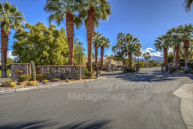 Building Photo - 26 Calle Lantana