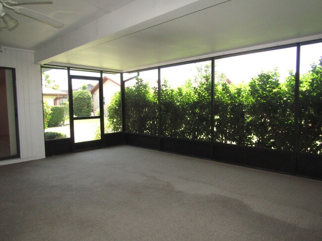 Building Photo - 5822 Jackson Ln