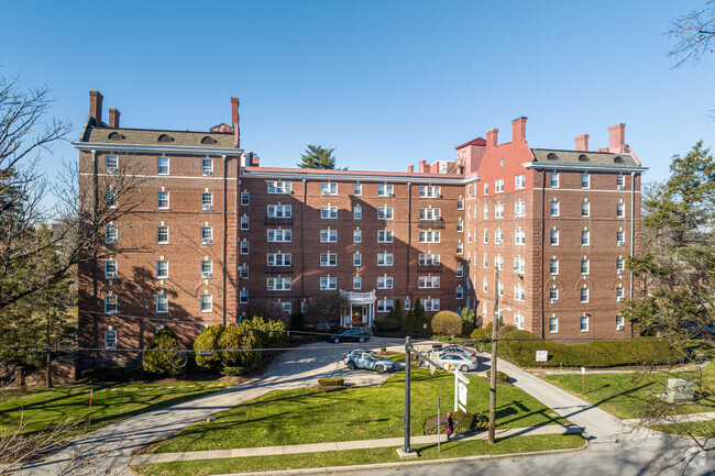 Building Photo - Mermont Apartments