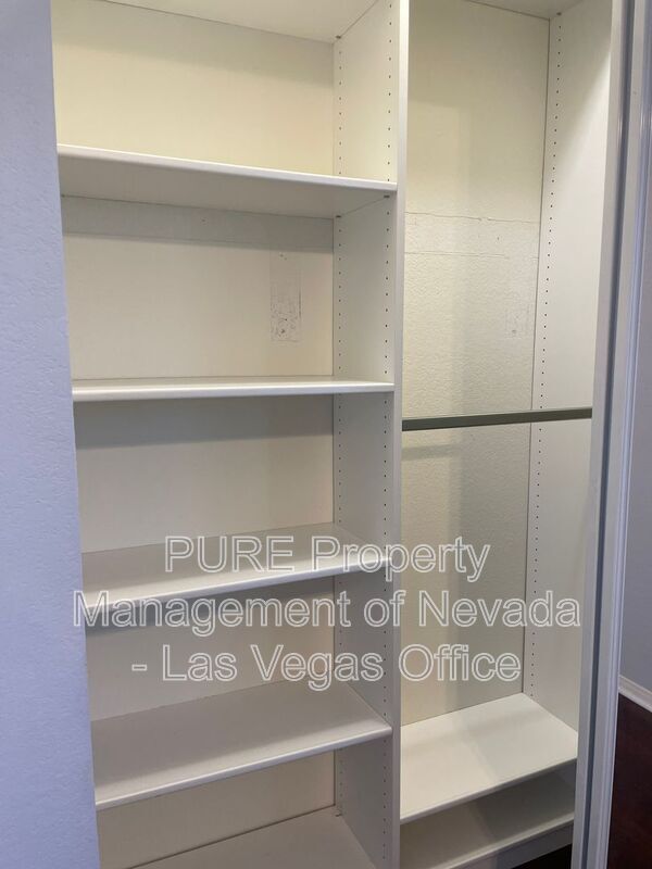 Building Photo - 5250 S Rainbow Blvd